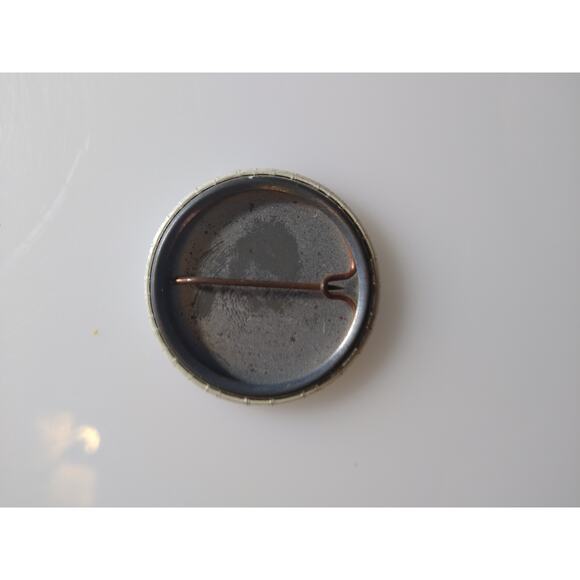 Where's The Beef ? Pinback Button Badge Pin Vintage Retro - Picture 2 of 2